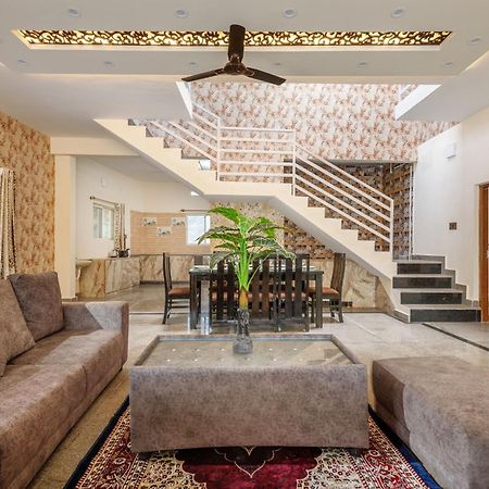 Villa Exotica By Stayjade5Bhkpoolacprojector Denkanikottai 외부 사진